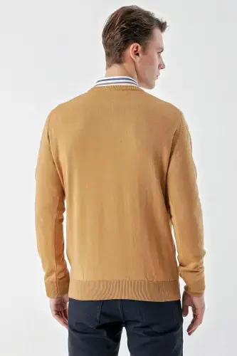 Modazone Men Camel Basic V Neck Dynamic Fit Comfort Fit Knitwear - 6