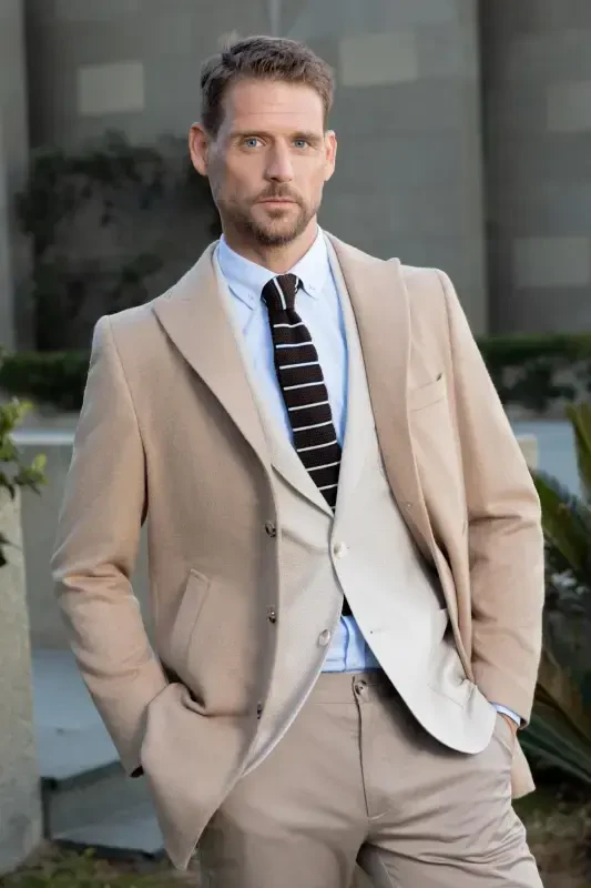 Modazone Men's Beige Wool Dynamic Fit Pointed Collar Coat - 2