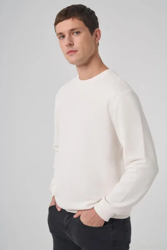Modazone Men's Ecru Basic Crew Neck Sweatshirt - 2