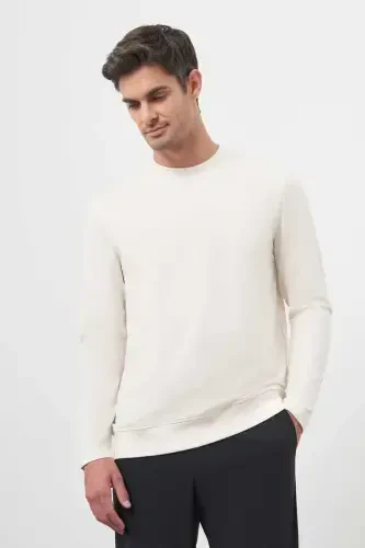 Modazone Men's Ecru Basic Dynamic Fit Crew Neck Sweatshirt - MORVEN (1)