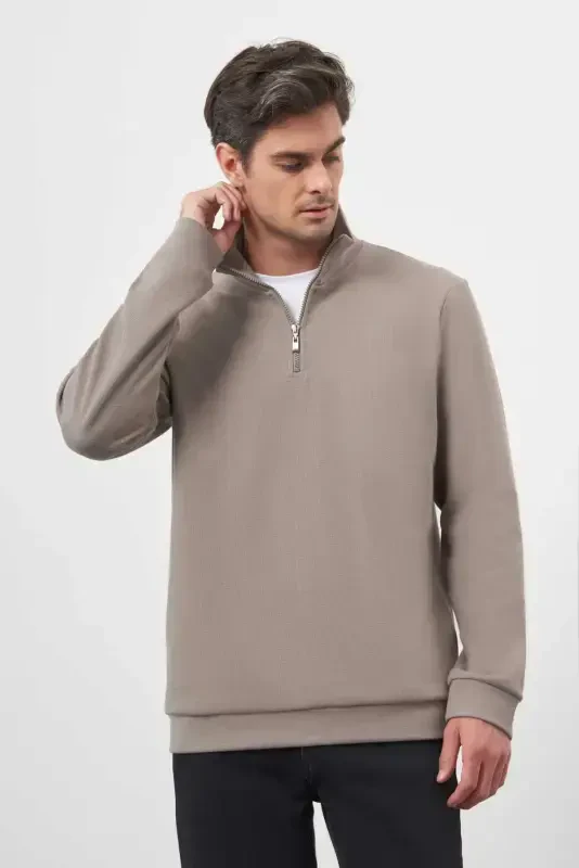 Modazone Men's Grey Zippered Turtleneck Sweatshirt - 2