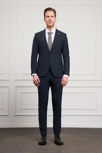 Modazone Men's Navy Wool Slim Fit Peak Lapel Suit - MORVEN (1)