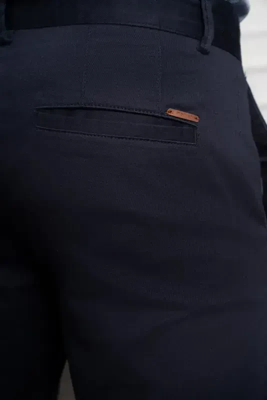 Modazone Мужские темно-синие узкие брюки чинос Slim Fit - 5