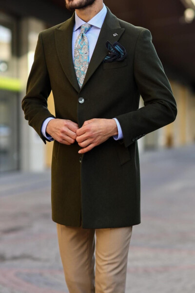 Modern design, classic men's coat. 80% Wool, 20% Polyester. - 2