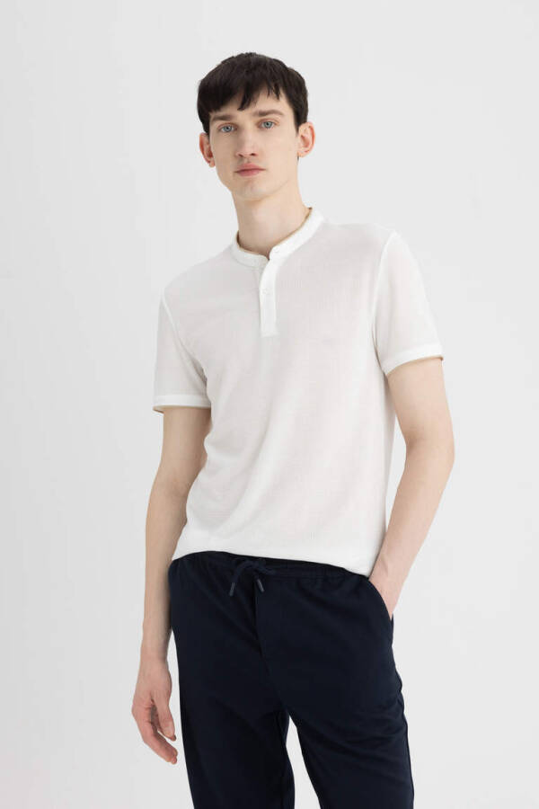 Modern Fit Dik Yaka Kısa Kollu Polo Tişört Kırık Beyaz - 3