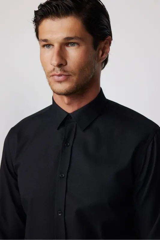 Modern Slim Fit Pamuklu Kolay Ütü Armürlü Erkek Gömlek-Siyah - TUDORS