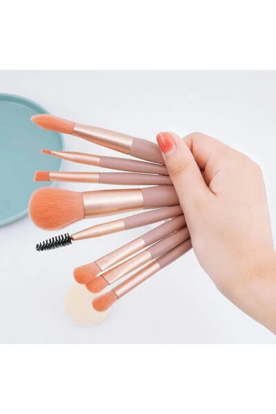 Monalisa Women's Mini 8-Piece Professional Makeup Brush Set - MONALISATOKA (1)