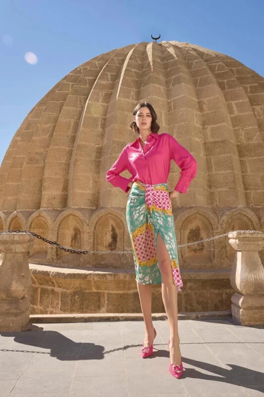 Kadın Çiçek Yaprak ve Etnik* Desenli Saten Etek Takımı 23002 - MONAMİSE