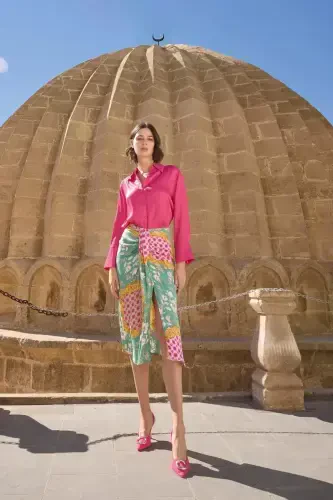 Kadın Çiçek Yaprak ve Etnik* Desenli Saten Etek Takımı 23002 - 4