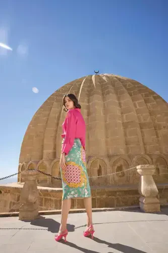 Kadın Çiçek Yaprak ve Etnik* Desenli Saten Etek Takımı 23002 - 6