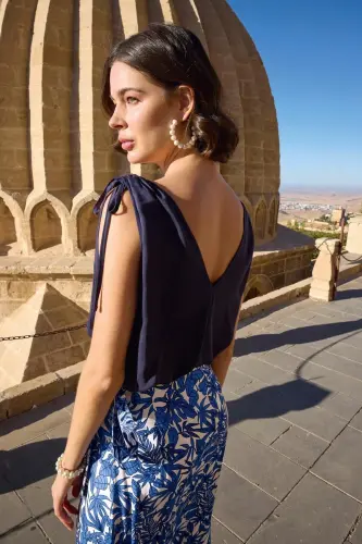 Yaprak Desenli Saten Etek Takımı - 7