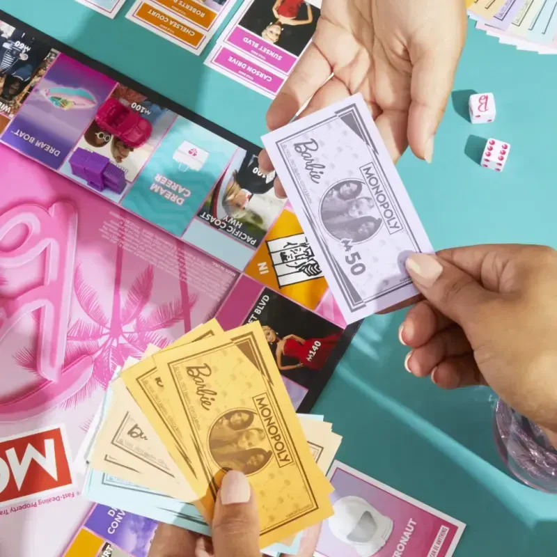 Monopoly: Barbie Nashri Stol O'yini, 2-6 O'yinchi Uchun Oilaviy O'yinlar, 8+ Yosh - 11