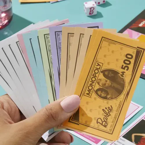 Monopoly: Barbie Nashri Stol O'yini, 2-6 O'yinchi Uchun Oilaviy O'yinlar, 8+ Yosh - 12