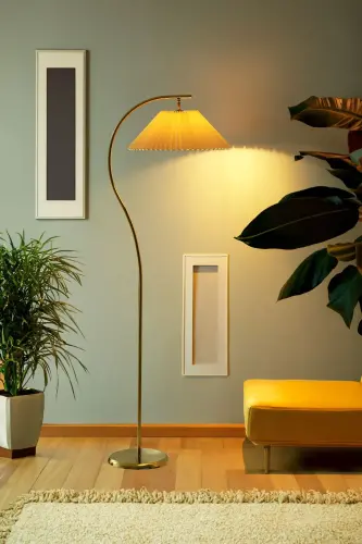 Montana Modern Eskitme Gold Tek Ayaklı Metal Lambader | Şık Dekoratif Tasarım | Kalitesi - Gold 