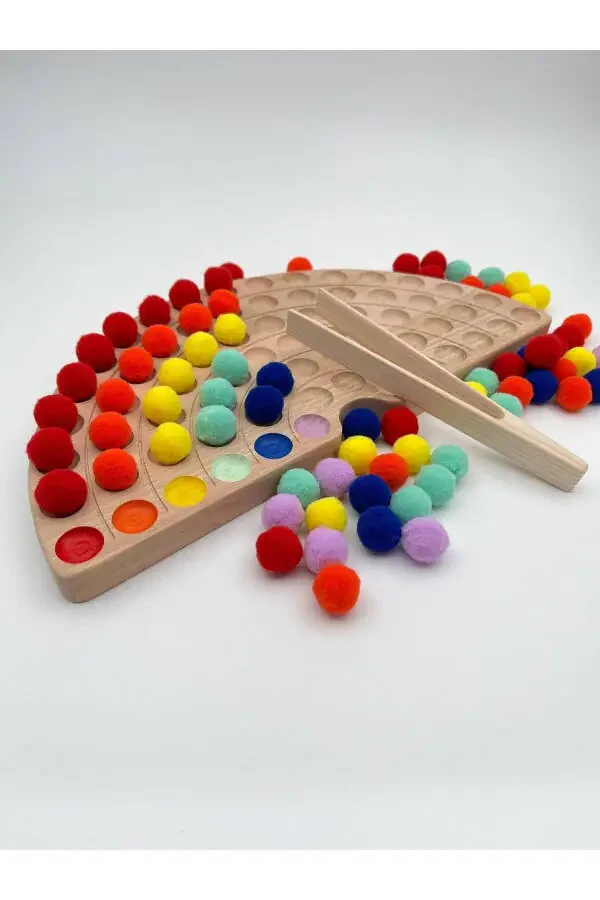 Montessori Educational Wooden Toy - Wooden Rainbow and Colorful Felt Balls - 2