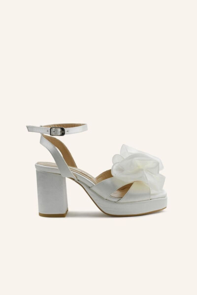 Mother-of-Pearl Satin Lily Heeled Bridal Shoes - 19