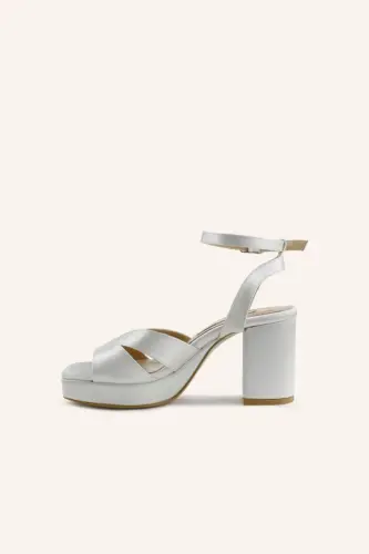 Mother-of-Pearl Satin Lily Heeled Bridal Shoes - 6
