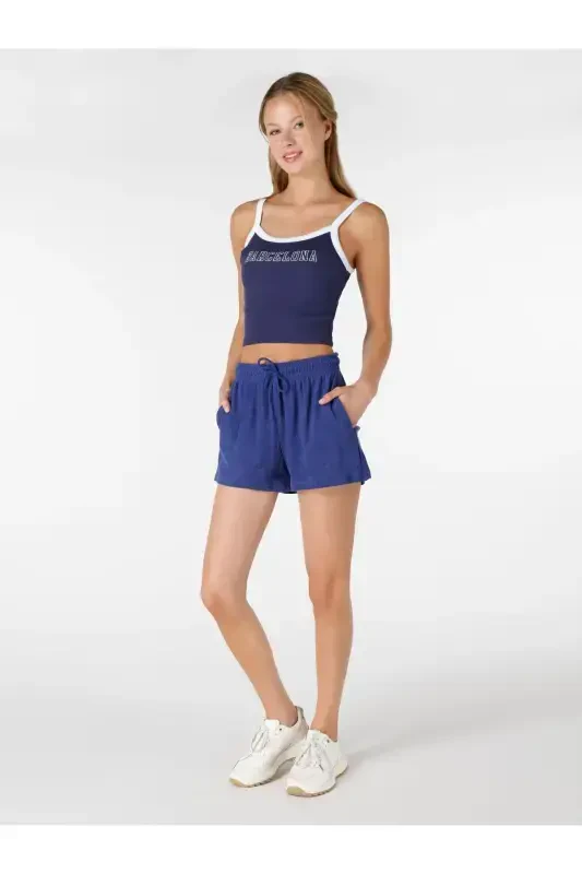 Moviy ayollar uchun shortilar - 3