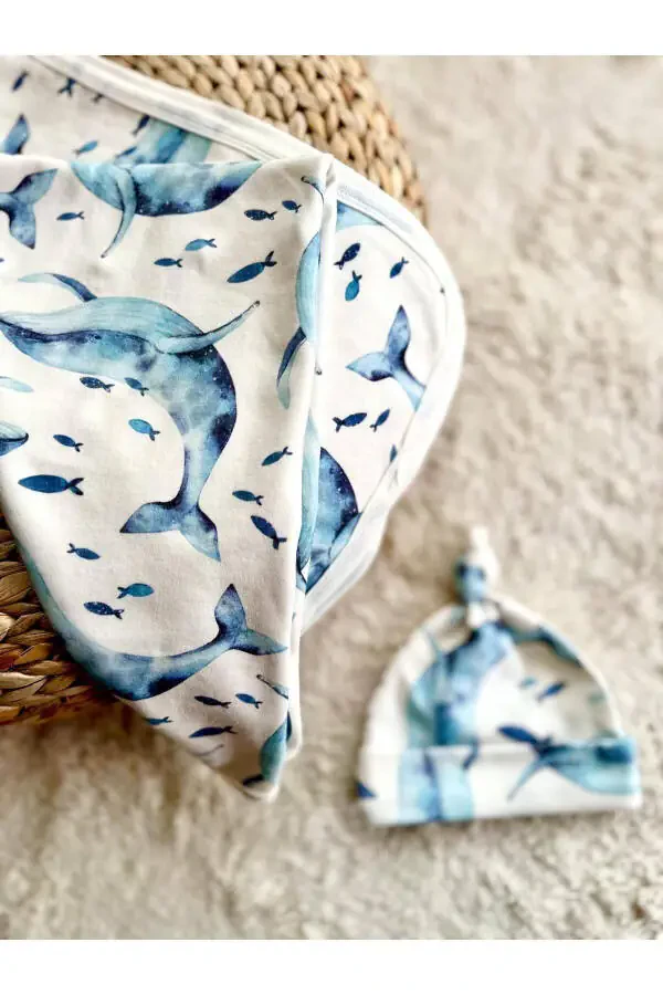 Moviy Kit naqshli adyol va shapka to'plami - 3