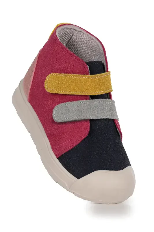 Mufasa First Step Hook and Loop Baby Girl Daily Boots - 1