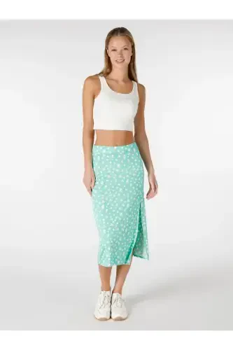 Multicolored, slit detail, slim fit midi skirt. - 3