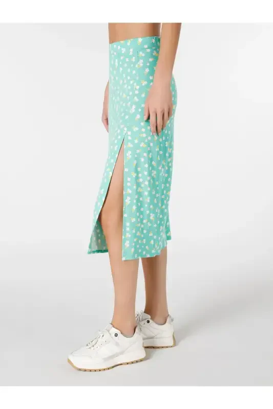 Multicolored, slit detail, slim fit midi skirt. - 4