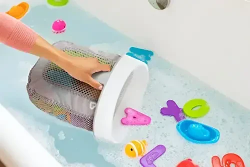 Munchkin® Bath Toy Scoop with Gone Fishin' Bath Toy - 7