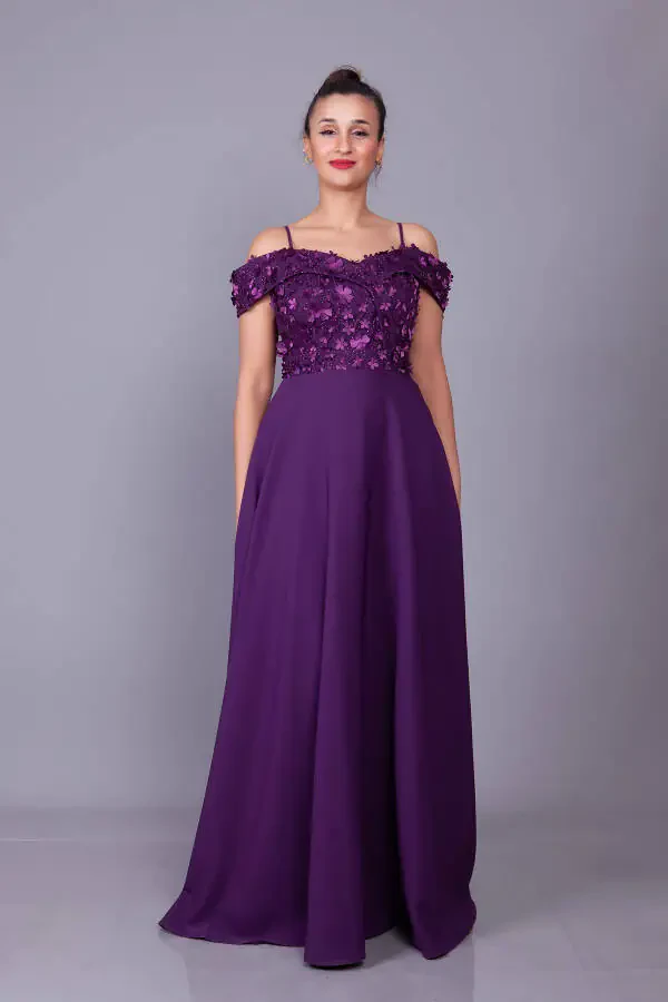 Mürdüm Askılı Düşük Omuz Çiçekli Tül Detay Maxi Boy Kloş Abiye Elbise-Mürdüm - 2