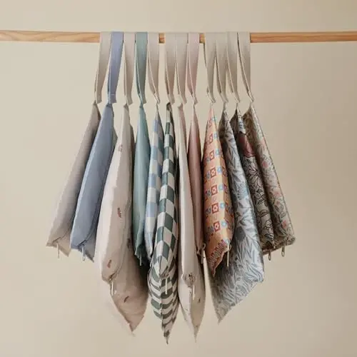 mushie Водонепроницаемые мешки для влажных вещей | Большая и маленькая многоразовая сумка для хранения детских вещей и путешествий | Карманы на молнии с ручкой | Машинная стирка, набор из 2 штук (Happy Flowers Check) - 3