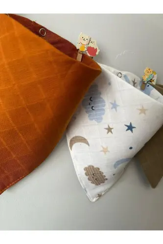 Muslin Fabric Two Snaps Baby Bib & Scarf (4 PCS) - 3