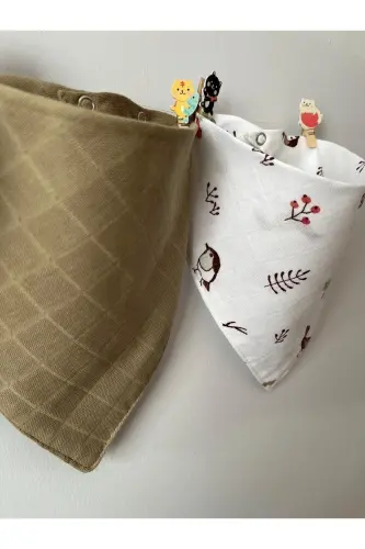 Muslin Fabric Two Snaps Baby Bib & Scarf (4 PCS) - 4