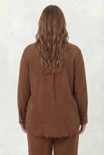 Müslin Kumaş Büyük Beden Gömlek Kahve - 6