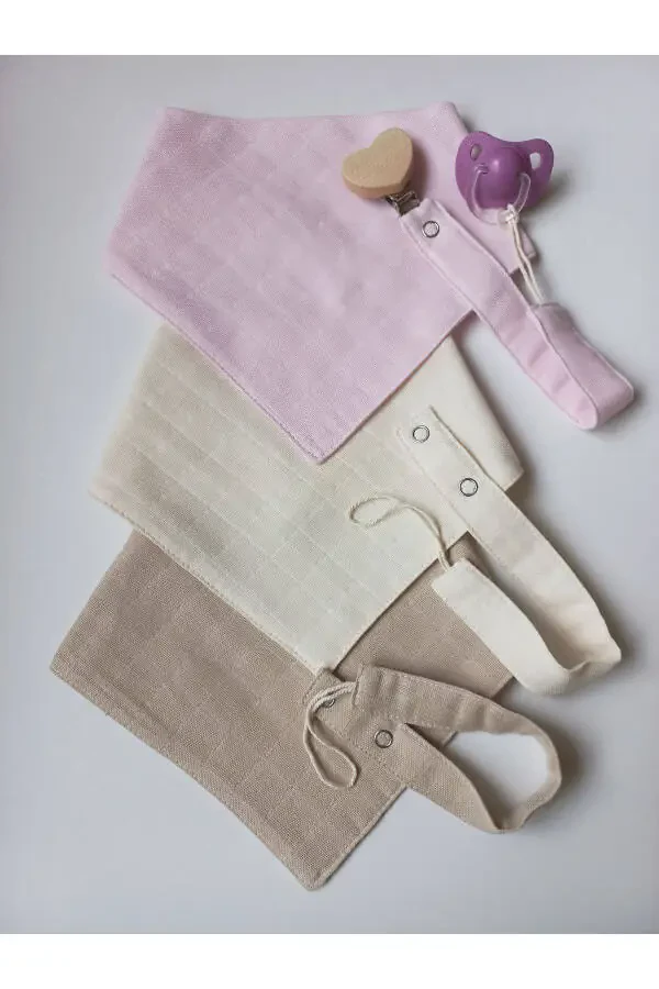 Muslin Qizaloq Bolalar Ovqat Yeyish Oldidagi Apron Yurak Yog'ochli Klipsli So'rg'ich Bog'ichi 3 Qismli Set - 1