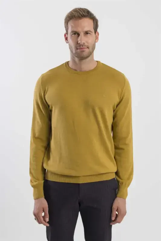 Mustard Slim Fit Mockneck Pullover Sweater - JAKAMEN