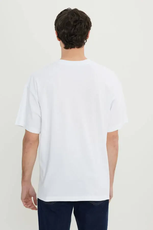 Мужская Белая 100% Хлопок Oversize Fit Свободного Кроя Футболка с Круглым Вырезом и Принтом - 5