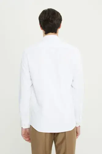 Мужская белая немнущаяся приталенная рубашка Slim Fit с итальянским воротником и текстурой армюр-БОЛЬШОЙ ИТАЛЬЯНСКИЙ ВОРОТНИК - 5