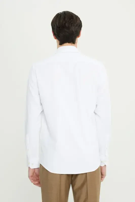 Мужская белая немнущаяся приталенная рубашка Slim Fit с итальянским воротником и текстурой армюр-БОЛЬШОЙ ИТАЛЬЯНСКИЙ ВОРОТНИК - 5