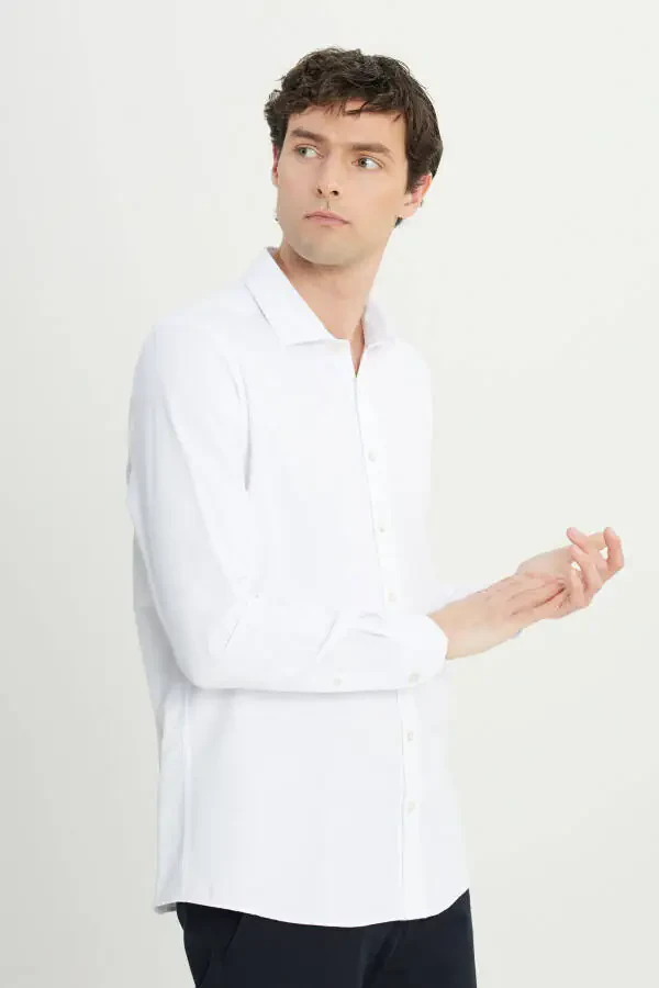 Мужская белая рубашка Slim Fit узкого кроя с итальянским воротником и защитной вставкой - 3