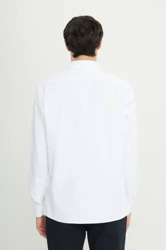Мужская белая рубашка Slim Fit узкого кроя с итальянским воротником и защитной вставкой - 7