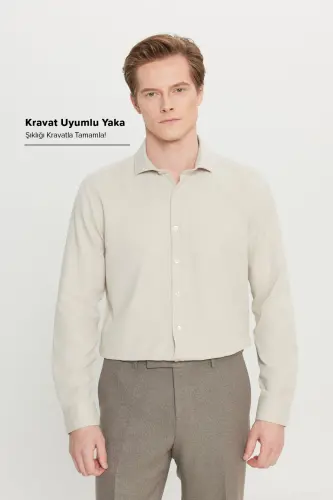 Мужская бежевая немнущаяся приталенная рубашка Slim Fit с итальянским воротником и текстурой - Бежевый - 2