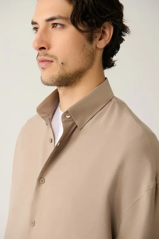 Мужская бежевая рубашка с воротником Henley из модала, свободного кроя A41y2168 - 4