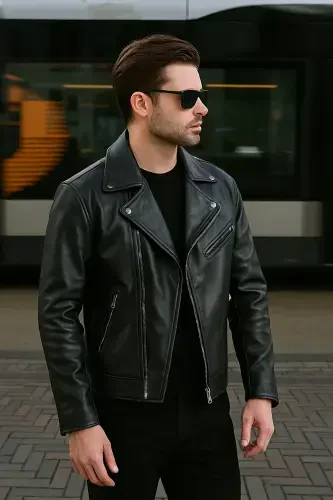 Мужская черная кожаная куртка без подкладки с поясом - 3