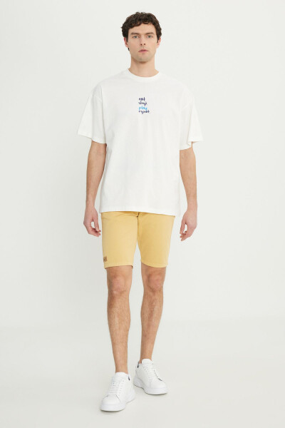 Мужская Экрю 100% Хлопок Oversize Fit Свободный Крой Круглый Вырез Футболка с Принтом - MODAZONE (1)