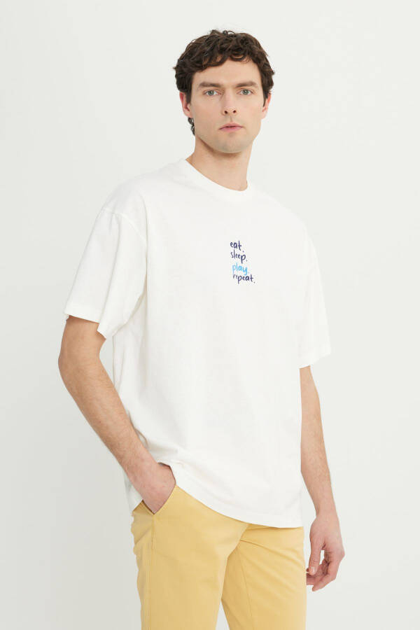 Мужская Экрю 100% Хлопок Oversize Fit Свободный Крой Круглый Вырез Футболка с Принтом - 3