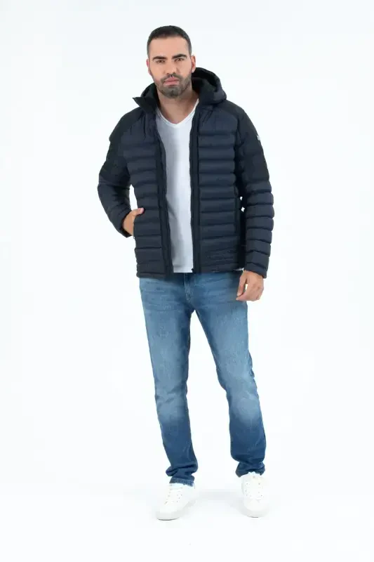 Мужская Короткая Съемная Капюшонная Набивная Водоотталкивающая Классическая Дутая Куртка 9710-ТЕМНО-СИНИЙ - 8