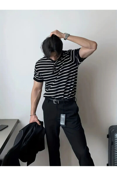 Мужская матовая черная футболка с коротким рукавом из рифленого трикотажа из акрила и хлопка - 4