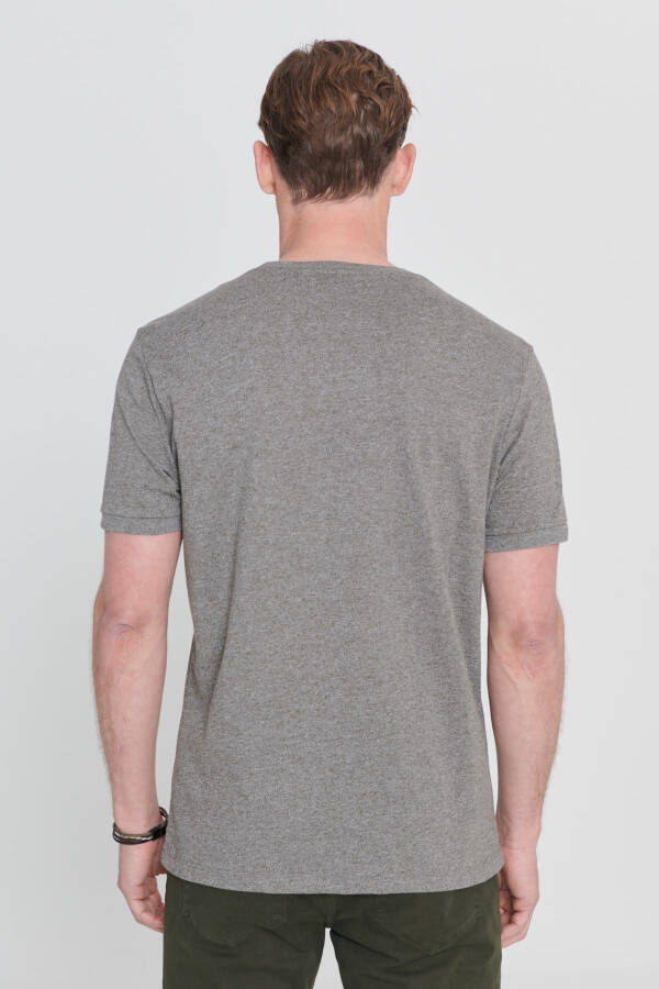 Мужская меланжевая футболка slim fit, приталенный крой, хлопок, пике, воротник-поло. - 5