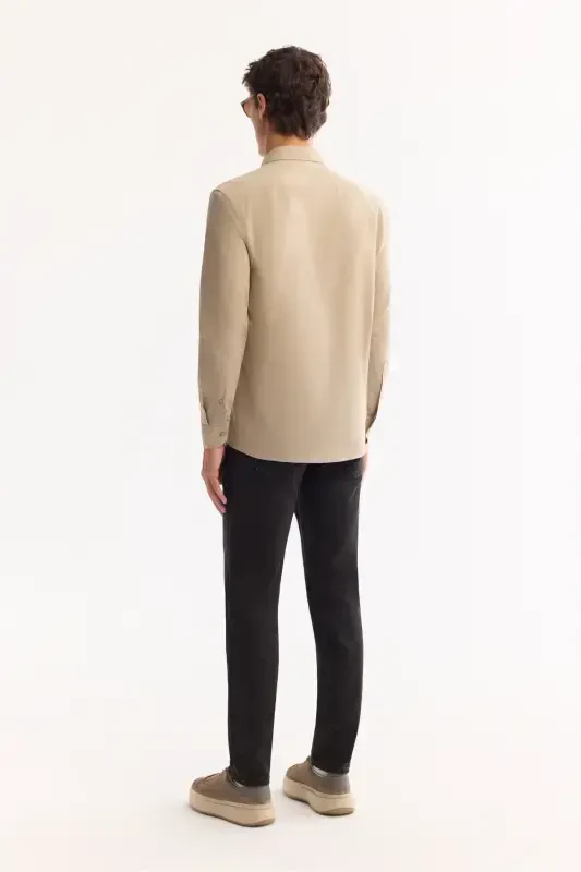 Мужская рубашка бежевого цвета с пуговицами, воротник с отворотом, комфорт, 100% хлопок, льняная текстура E002141 - 4