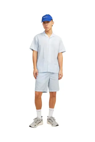 Мужская рубашка Jack&Jones с коротким рукавом, свободного кроя, светло-голубая - 1