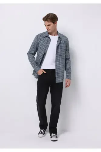 Мужская рубашка с длинным рукавом в клетку темно-синего цвета - 3